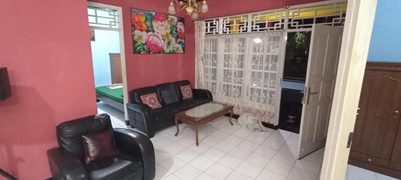 Villa Puspa 259 By Surganya Villa Puncak Ngoại thất bức ảnh